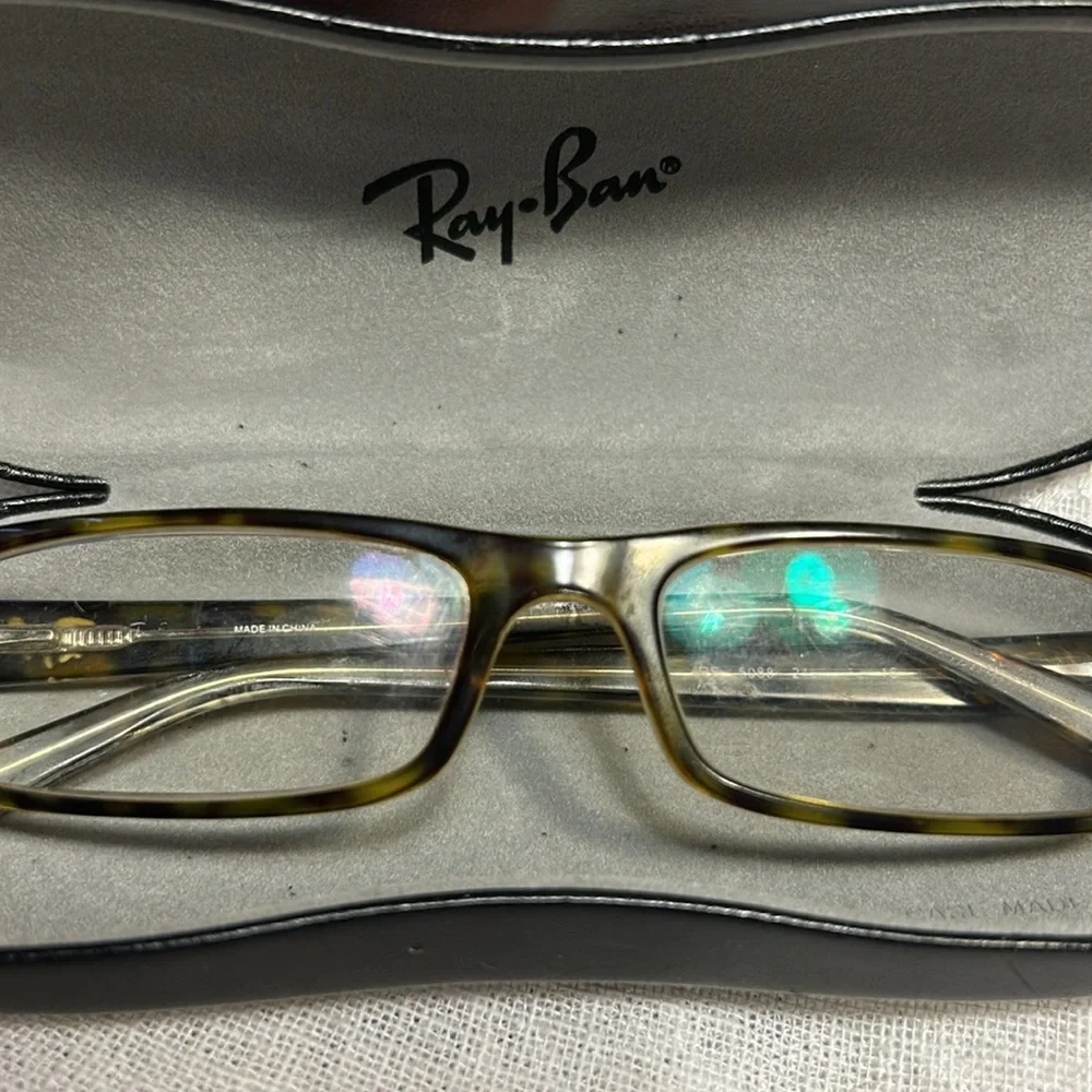 Ray-Ban frames with case